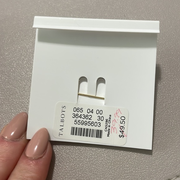 Nwt butterfly pendant - Picture 3 of 3